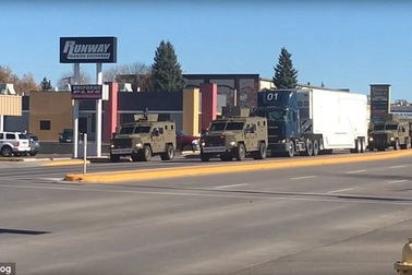 Đoàn xe nghi chở đầu đạn hạt nhân xuất hiện trên đường phố Mỹ