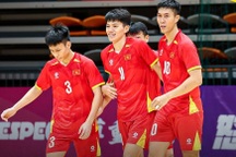 Tuyển futsal Việt Nam vượt Thái Lan, có thành tích tốt nhất Đông Nam Á