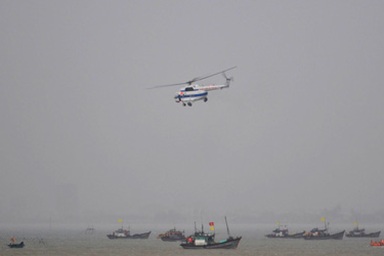 Máy bay tuần tra Nhật Bản tìm kiếm 22 thủy thủ mất tích