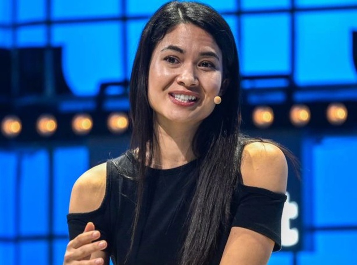 Nữ tỷ phú Australia cam kết cho đi toàn bộ tài sản 12 tỷ USD - 1