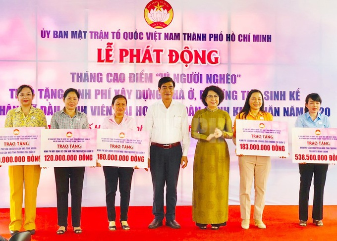 TPHCM: Phát động Tháng cao điểm “Vì người nghèo”  - Ảnh 1.