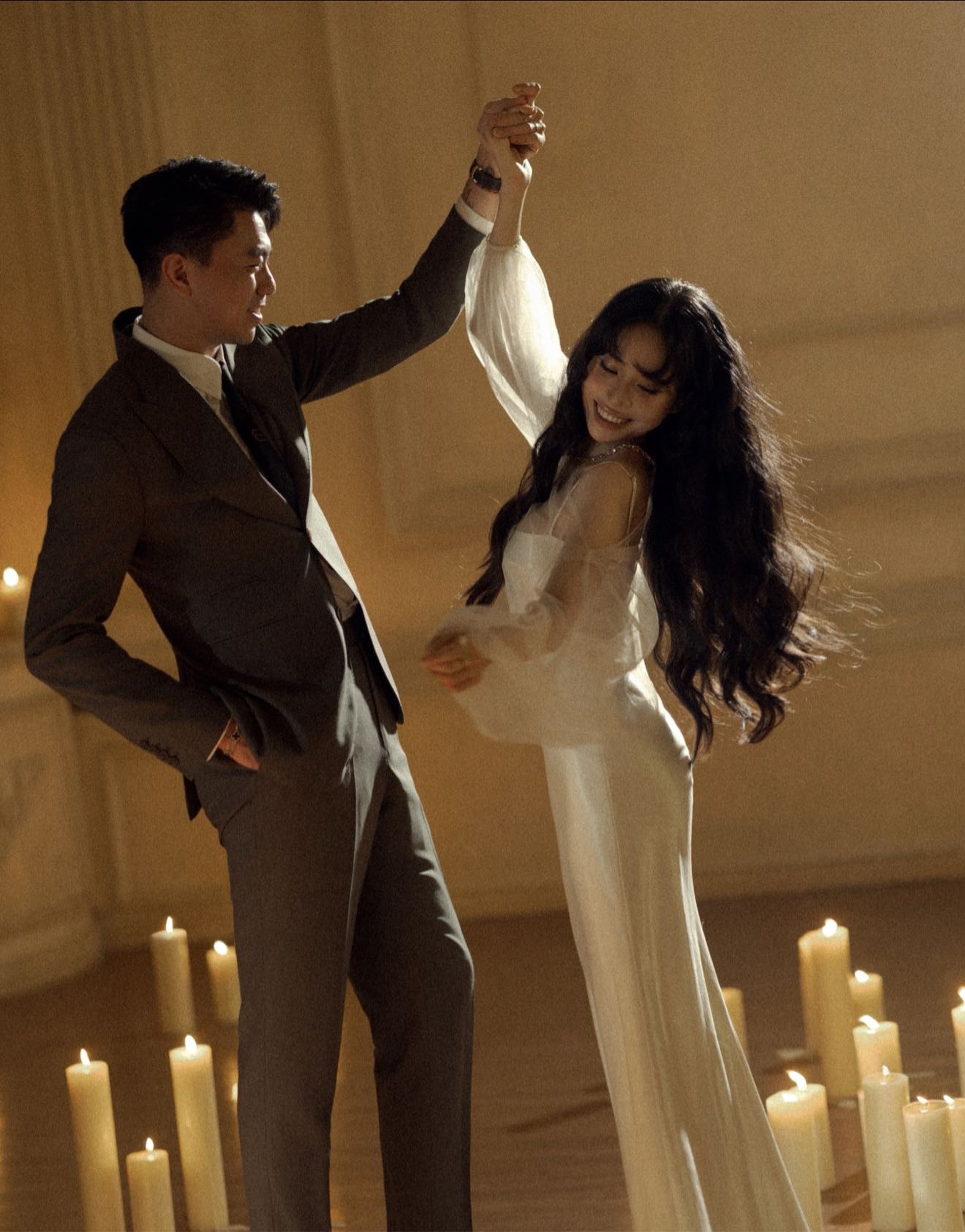 Ca nương Kiều Anh: 12 năm hạnh phúc bên ông xã, nhan sắc thăng hạng - 1