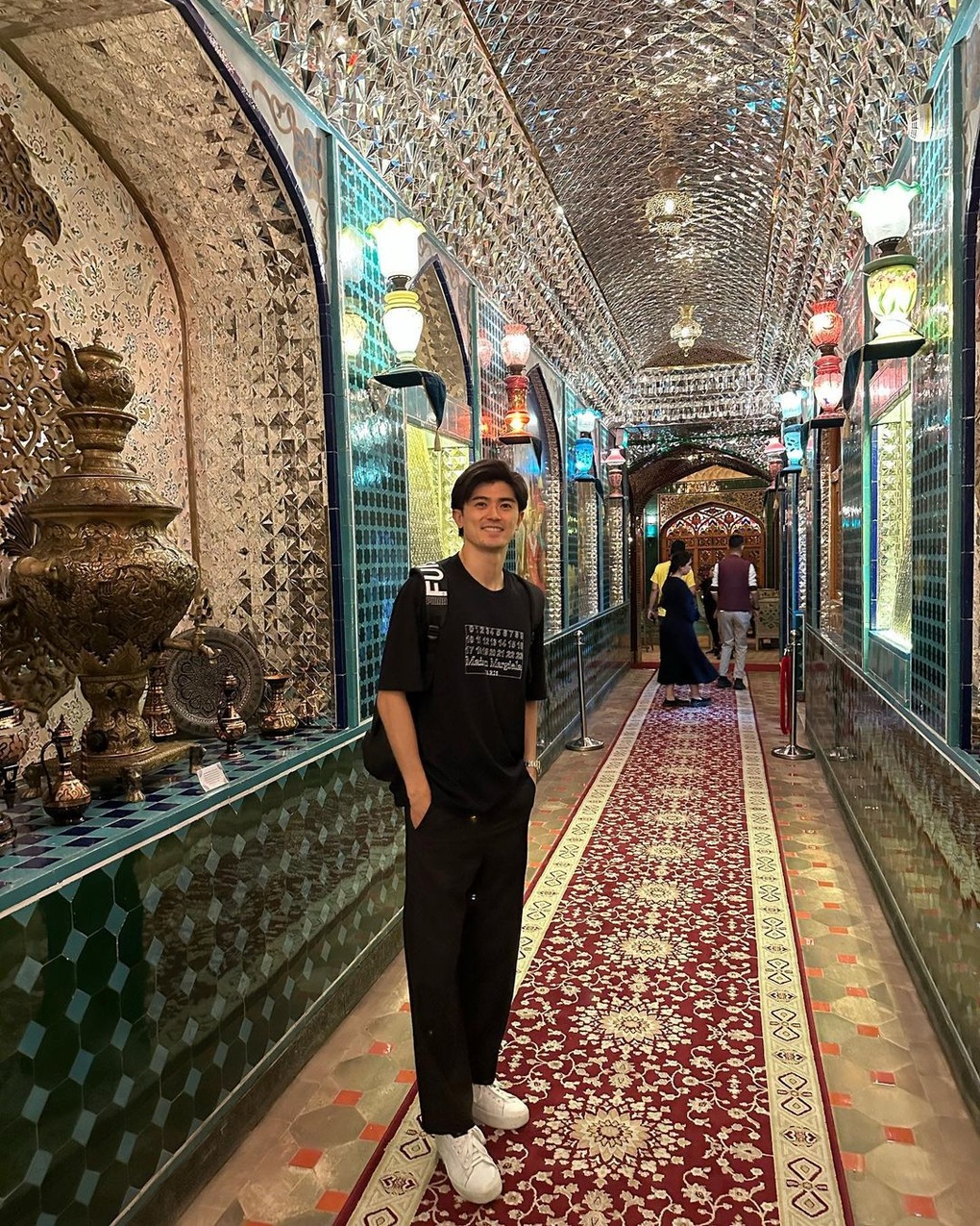 Đội phó tuyển Nhật Bản đẹp trai, đang yêu nữ diễn viên nóng bỏng - 6 Đội phó tuyển Nhật Bản đẹp trai, đang yêu nữ diễn viên nóng bỏng - 6
