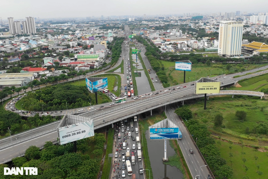 TPHCM thúc tiến độ giải ngân đầu tư công khi 2 tháng chỉ đạt 1% kế hoạch - 1 TPHCM thúc tiến độ giải ngân đầu tư công khi 2 tháng chỉ đạt 1% kế hoạch - 1