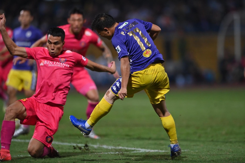 Hà Nội FC 4-2 Sài Gòn FC: Mưa bàn thắng ở Hàng Đẫy - 10 Hà Nội FC 4-2 Sài Gòn FC: Mưa bàn thắng ở Hàng Đẫy - 10