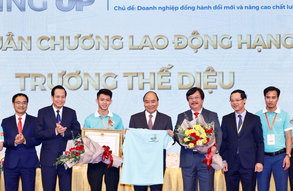 Đại sứ nghề Trương Thế Diệu được nhận lương từ năm thứ 2 học nghề - 3