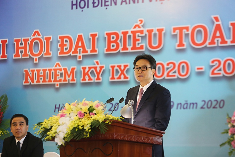 NSƯT Đỗ Thanh Hải, Quyền Linh trúng cử Ban Chấp hành Hội Điện ảnh khoá IX - 2 NSƯT Đỗ Thanh Hải, Quyền Linh trúng cử Ban Chấp hành Hội Điện ảnh khoá IX - 2