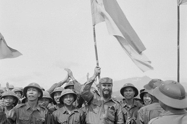 Vĩnh biệt người anh hùng huyền thoại