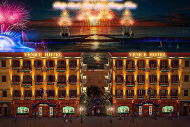 Thưởng thức âm nhạc và pháo hoa bên bờ biển Venice Hotel Phú Quốc