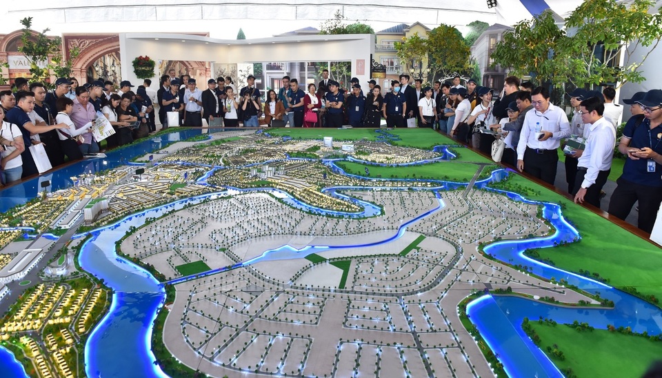 Novaland Expo gây ấn tượng mạnh với khách hàng, nhà đầu tư - 2 Novaland Expo gây ấn tượng mạnh với khách hàng, nhà đầu tư - 2