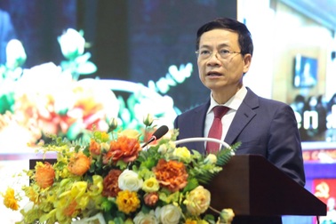 Bộ trưởng TT&TT: "Covid-19 là cú huých trăm năm cho chuyển đổi số"