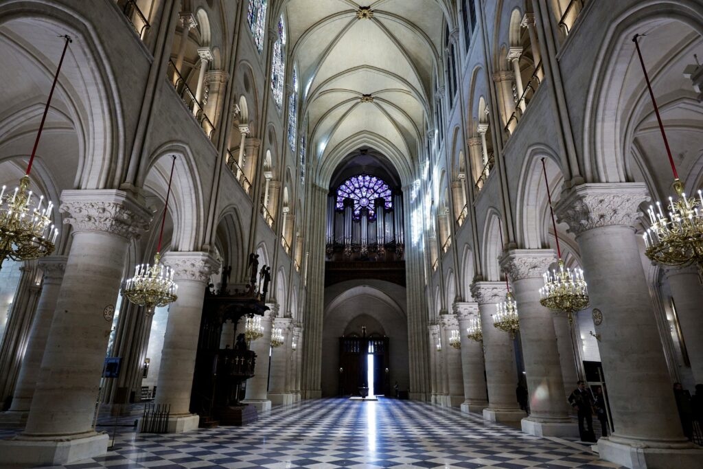 Nhà thờ Đức Bà Paris hồi sinh: Những bài học cho công tác trùng tu di sản - 2 Nhà thờ Đức Bà Paris hồi sinh: Những bài học cho công tác trùng tu di sản - 2