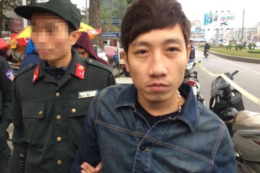 Hà Nội: Chạy trốn cảnh sát vì giấu 4 gói heroin trong quần lót