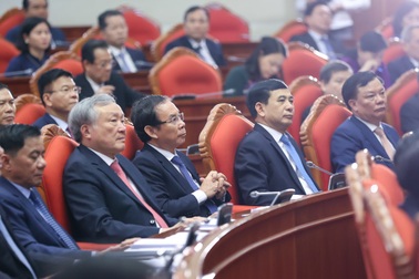 Trung ương lấy xong phiếu tín nhiệm với Ủy viên Bộ Chính trị, Ban Bí thư