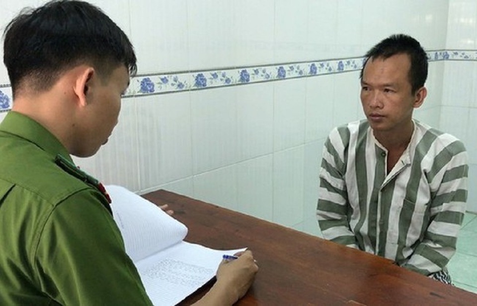 Sát hại “vợ hờ” vì bị đòi 2 triệu đồng mỗi ngày - 1 Sát hại “vợ hờ” vì bị đòi 2 triệu đồng mỗi ngày - 1