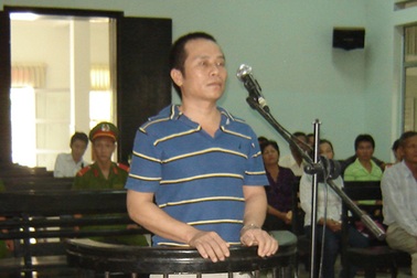 Tước đoạt mạng sống của vợ vì nghi ngoại tình