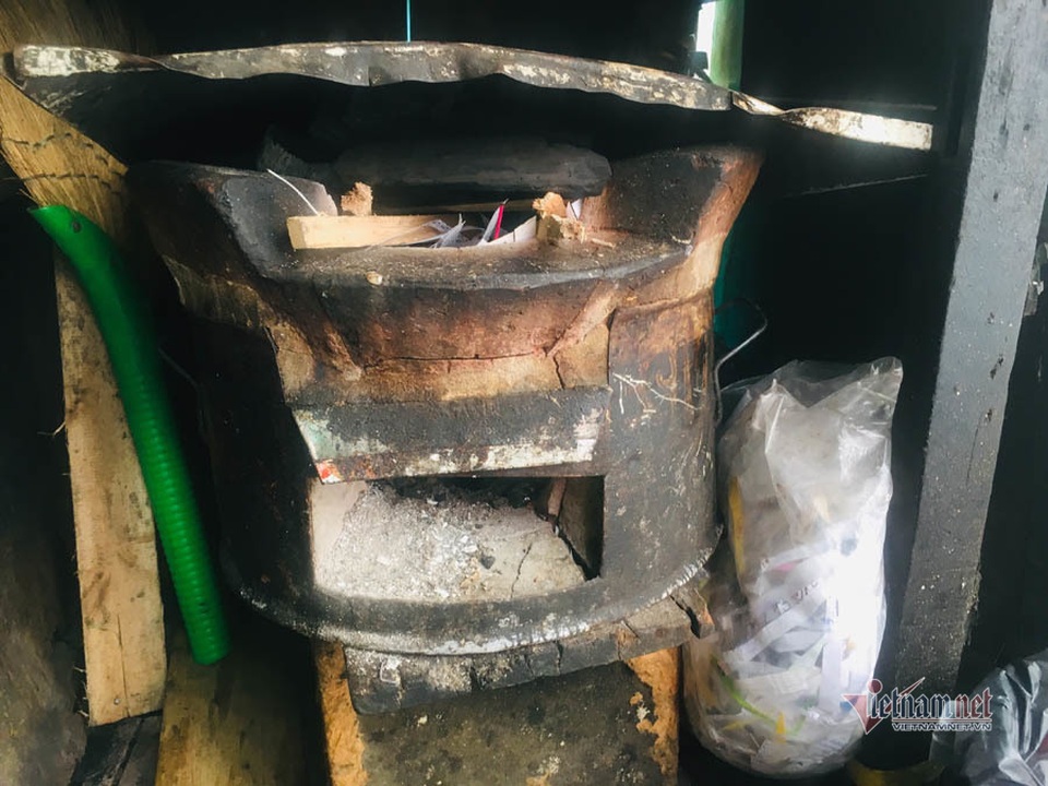 Người phụ nữ Sài Gòn một thời sống giàu có, cuối đời ở căn nhà 2m2 - 6 Người phụ nữ Sài Gòn một thời sống giàu có, cuối đời ở căn nhà 2m2 - 6