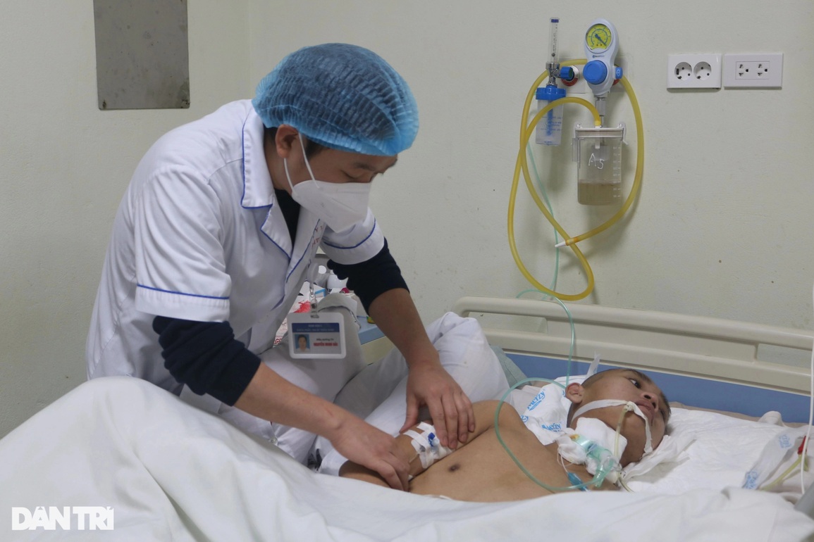 Mẹ cùng đường rồi, biết bán gì để cứu con đây! - 1 Mẹ cùng đường rồi, biết bán gì để cứu con đây! - 1