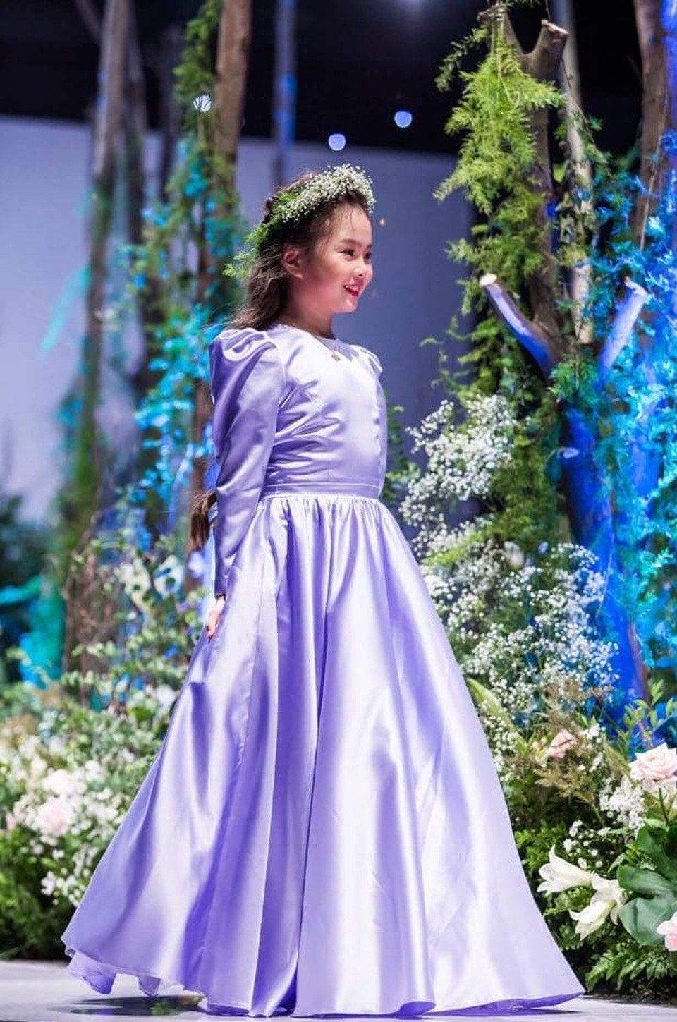 Mẫu nhí 8 tuổi giành giải Nhì Tài năng thiếu nhi Thủ đô - 7 Mẫu nhí 8 tuổi giành giải Nhì Tài năng thiếu nhi Thủ đô - 7