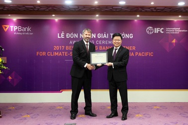 IFC trao giải Ngân hàng phát hành LC tốt nhất 2017