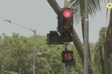 Càng “còi to”, càng đi chậm