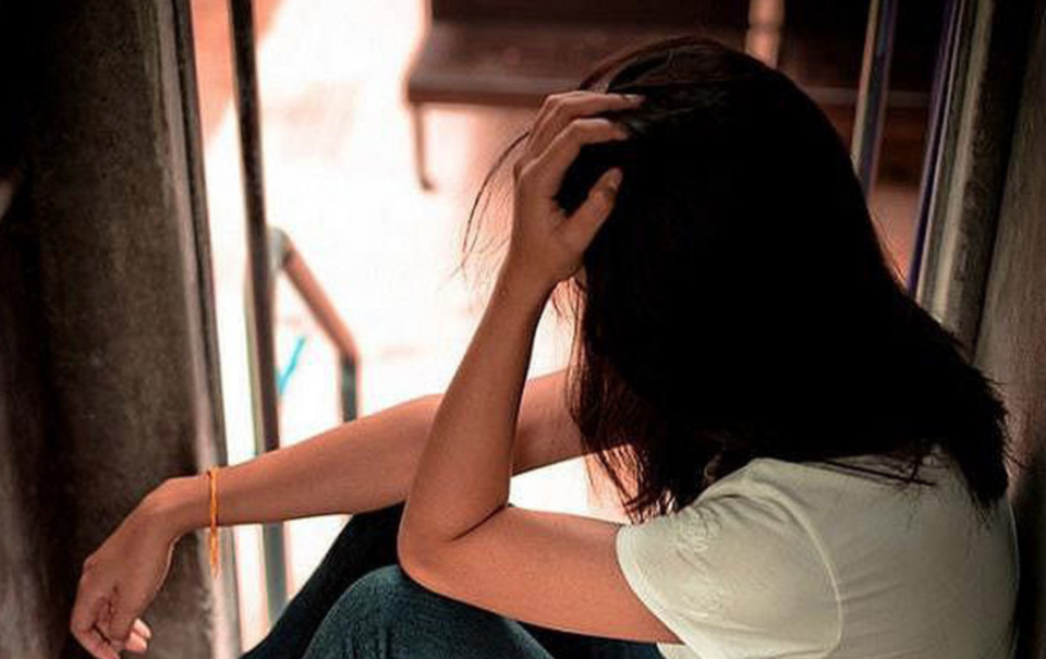Bao năm không nhìn mặt nhau, bỗng dưng mẹ kế gọi tôi về đi xem mắt - 1 Bao năm không nhìn mặt nhau, bỗng dưng mẹ kế gọi tôi về đi xem mắt - 1