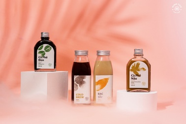 Cà phê, trà đóng chai "lên ngôi" giữa mùa dịch