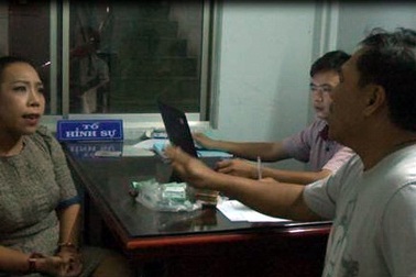 Một nhà báo nữ bị bắt quả tang nhận 280 triệu đồng của doanh nghiệp