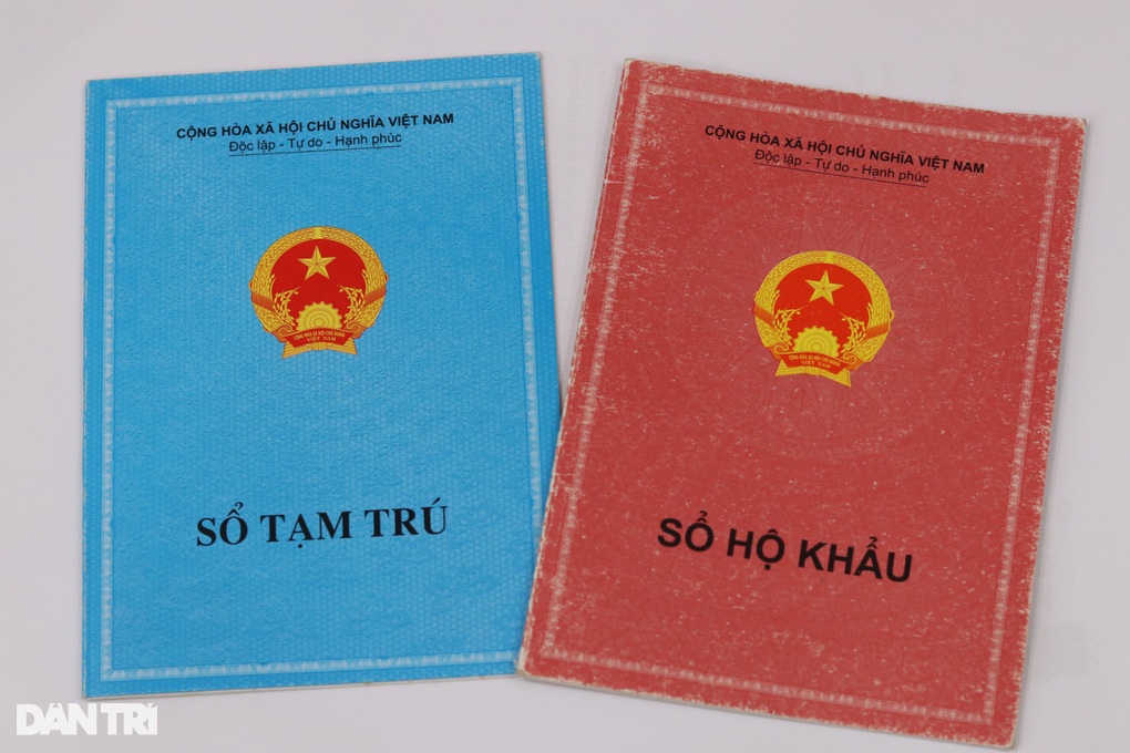 Khi thu sổ hộ khẩu, công an cấp giấy xác nhận có giá trị trong một tháng - 1 Khi thu sổ hộ khẩu, công an cấp giấy xác nhận có giá trị trong một tháng - 1