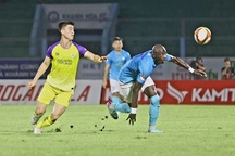 CLB bóng đá Khánh Hòa nhận lệnh cấm chuyển nhượng từ FIFA