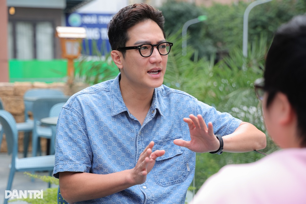 Chí Nhân Cách em 1 milimet nói về tin đồn đào hoa, nhận khó yêu hơn xưa - 1