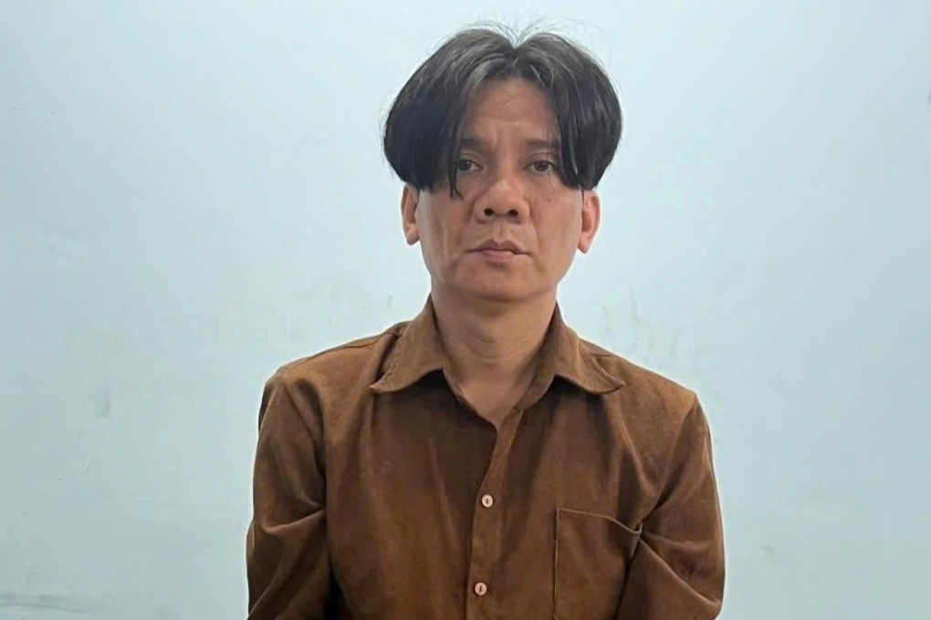 Cướp giật 1,5 lượng vàng tại tiệm kim hoàn ở TPHCM - 1