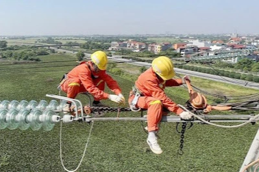 Công ty Truyền tải điện Hà Nội cắt điện sửa chữa đường dây 220kV