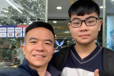 Chuyện về hai bố con tặng 100 triệu đồng cho Quỹ Vắc xin phòng Covid-19