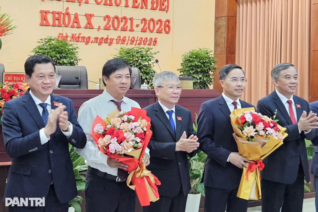 Ông Phạm Đức Ấn làm Chủ tịch UBND thành phố Đà Nẵng - 1 Ông Phạm Đức Ấn làm Chủ tịch UBND thành phố Đà Nẵng - 1
