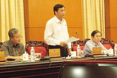 Chất vấn việc thực hiện lời hứa của 9 Bộ trưởng