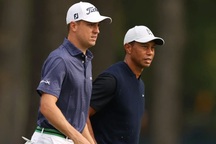 Justin Thomas tiết lộ về tình hình hồi phục của Tiger Woods