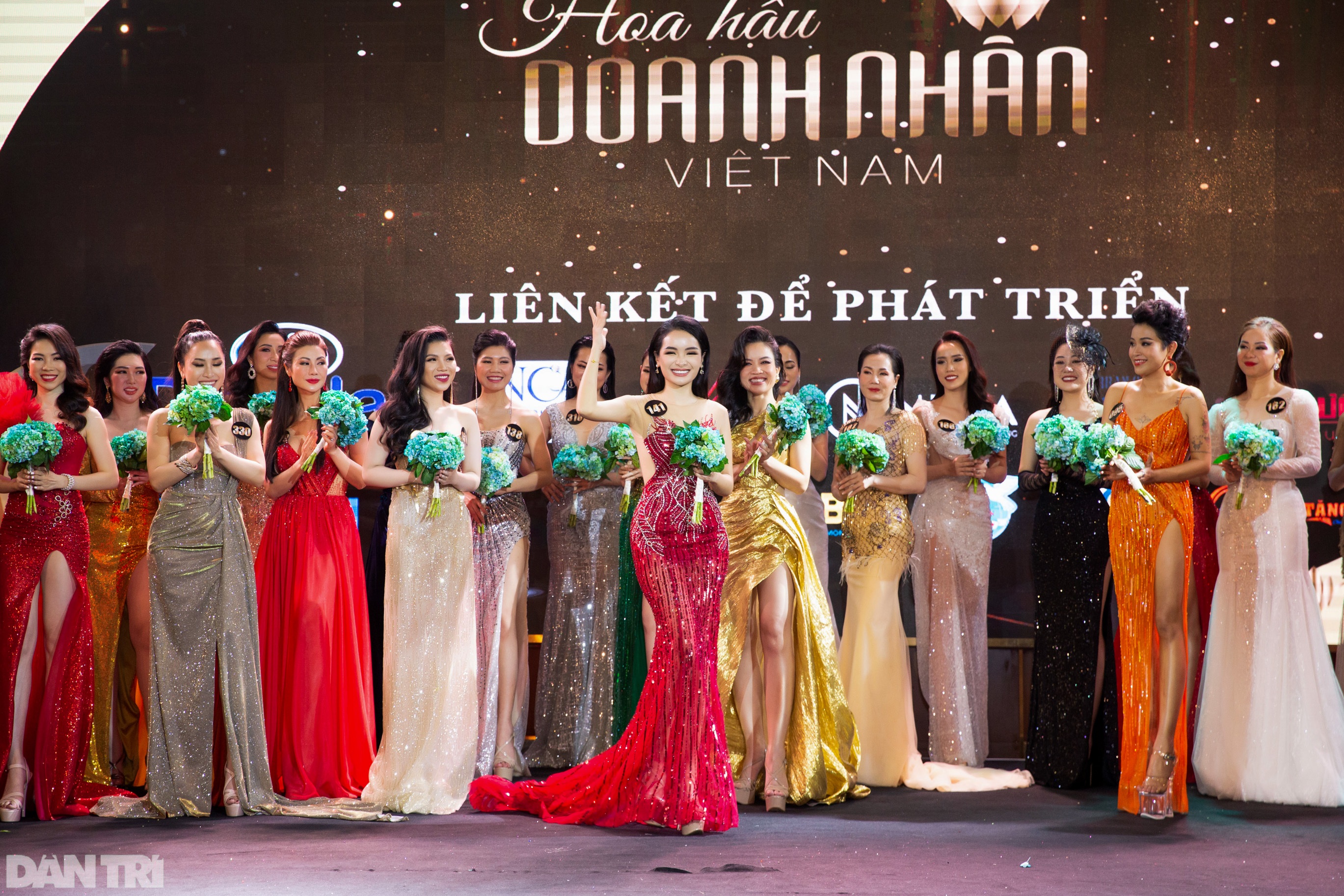 20 thí sinh vào vòng chung kết cuộc thi Hoa hậu Doanh nhân Việt Nam 2021 - 1 20 thí sinh vào vòng chung kết cuộc thi Hoa hậu Doanh nhân Việt Nam 2021 - 1