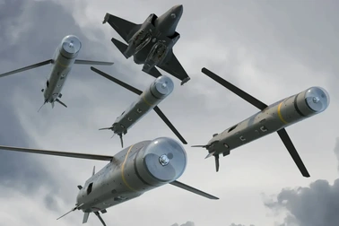 Tên lửa tầm bắn 450km Mỹ "bật đèn xanh" cấp cho Ukraine