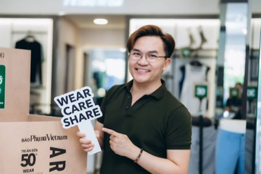 MC Đại Nghĩa ủng hộ quần áo, giúp 280 trẻ em khó khăn