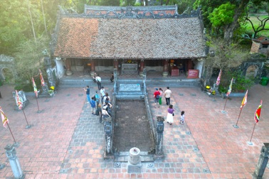 Đền thờ hai vị vua đặc biệt nhất triều đại phong kiến Việt Nam