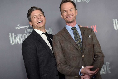 Những cuộc tình đồng giới bền lâu nhất của giới sao