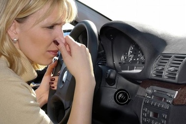 6 mẹo đơn giản khử mùi ô tô hiệu quả tức thì, không tổn hại sức khỏe tài xế