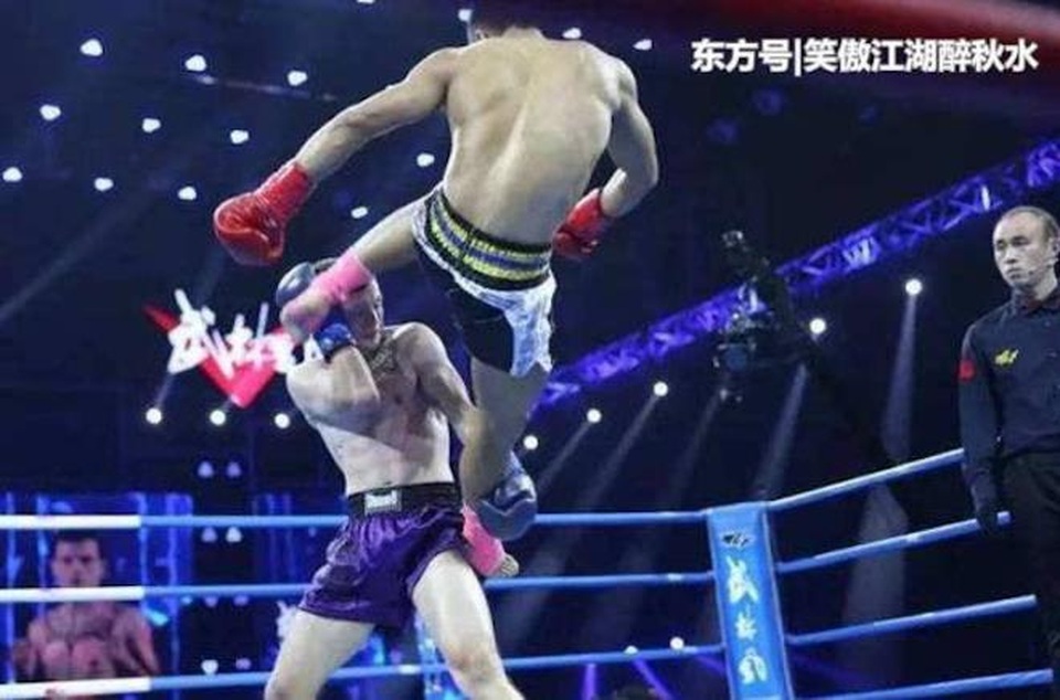 Đệ tử phái Thiếu Lâm thua liểng xiểng ở giải võ thuật Trung Quốc - 2