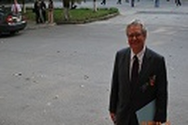 Cao học Việt Bỉ: Học tại Việt Nam - Lấy bằng Châu Âu