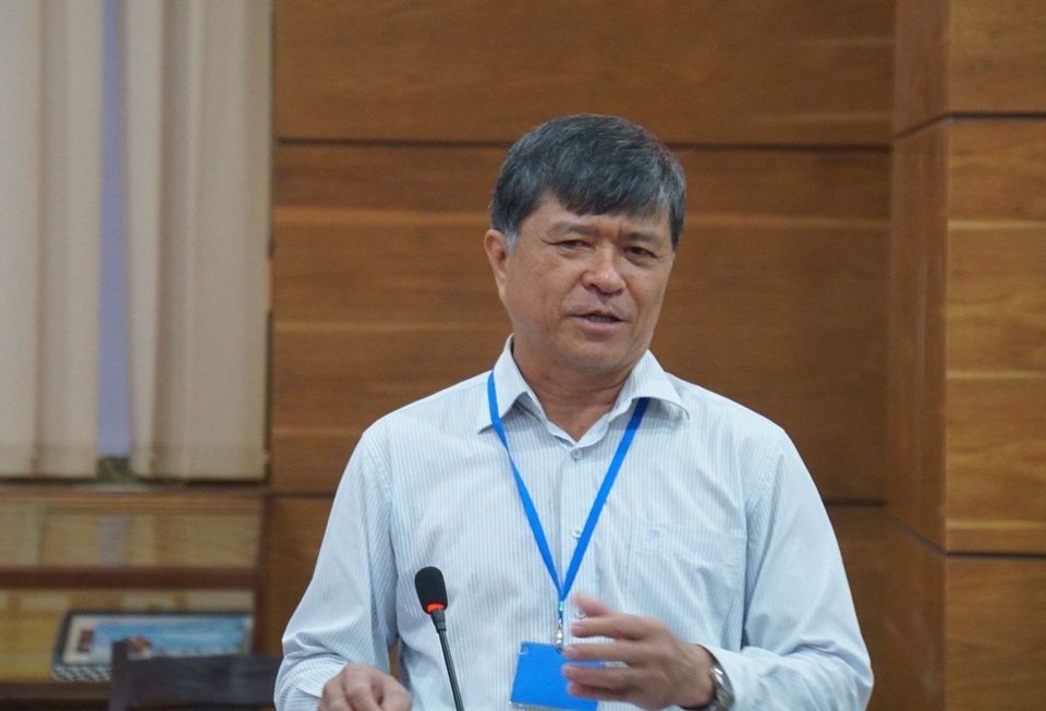 TPHCM: Cả quận, chỉ tuyển được một giáo viên tiếng Anh, rồi cũng... bỏ! - 1 TPHCM: Cả quận, chỉ tuyển được một giáo viên tiếng Anh, rồi cũng... bỏ! - 1