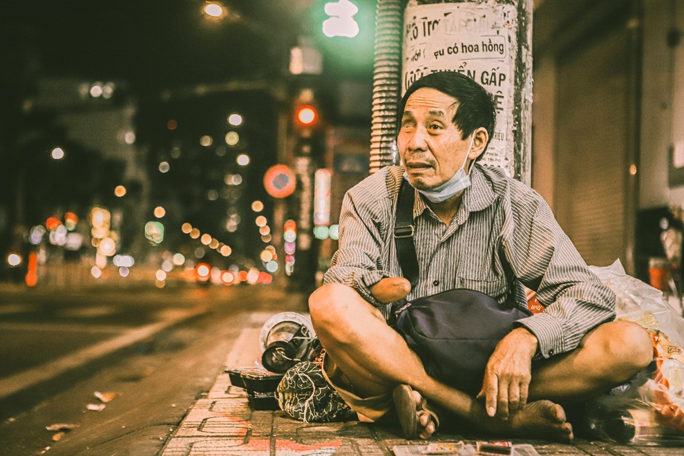 Người lao động nghèo Sài Gòn qua ống kính của 9X miền Tây - 2