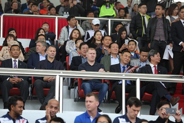 Giám đốc Ryan Giggs khen U15 PVF sau trận thắng U15 Stoke City