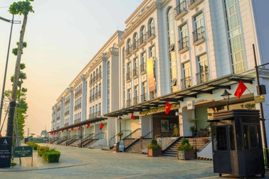 Đầu tư shophouse đã bàn giao: Lợi thế của Avenue Garden trên trục Tây Thăng Long