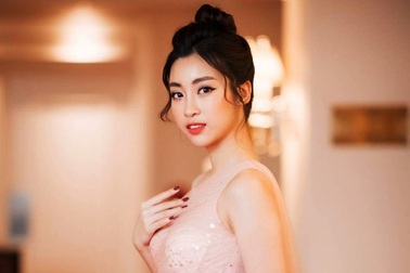 Đỗ Mỹ Linh: “Thích đi ăn, du lịch với người yêu, hơn nhận những món đồ hàng hiệu”